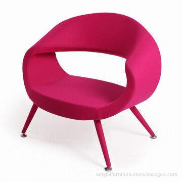 Round sofa chair made of painted frame and cashmere